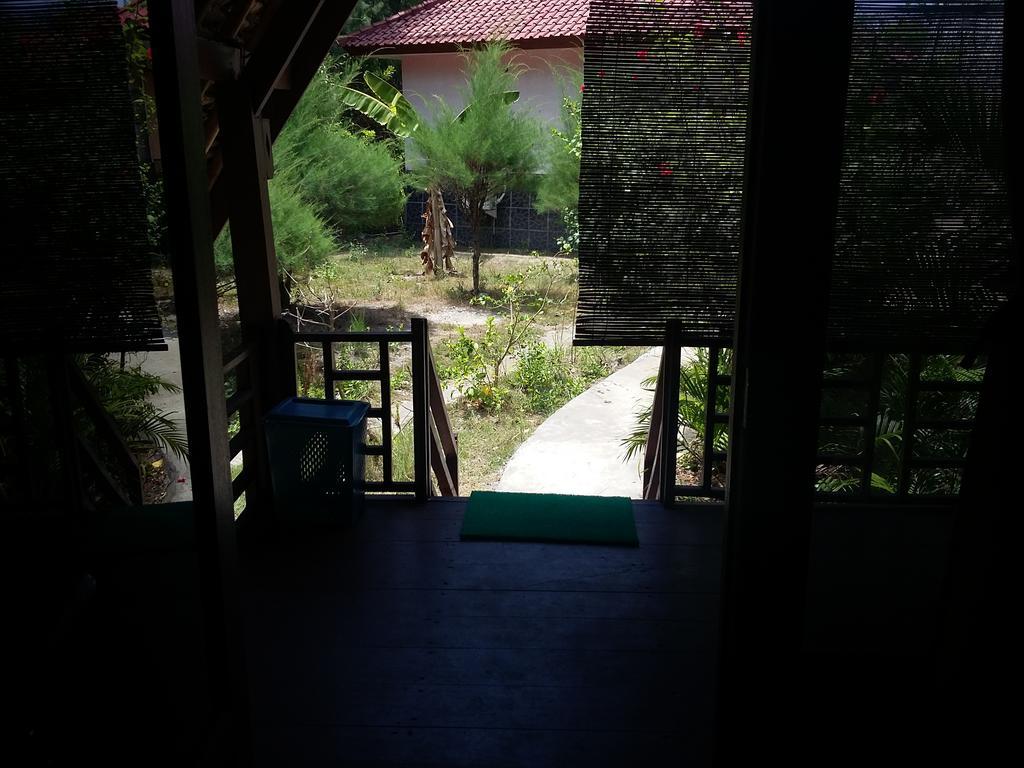 Kalinka Inn Gili Meno Exterior foto