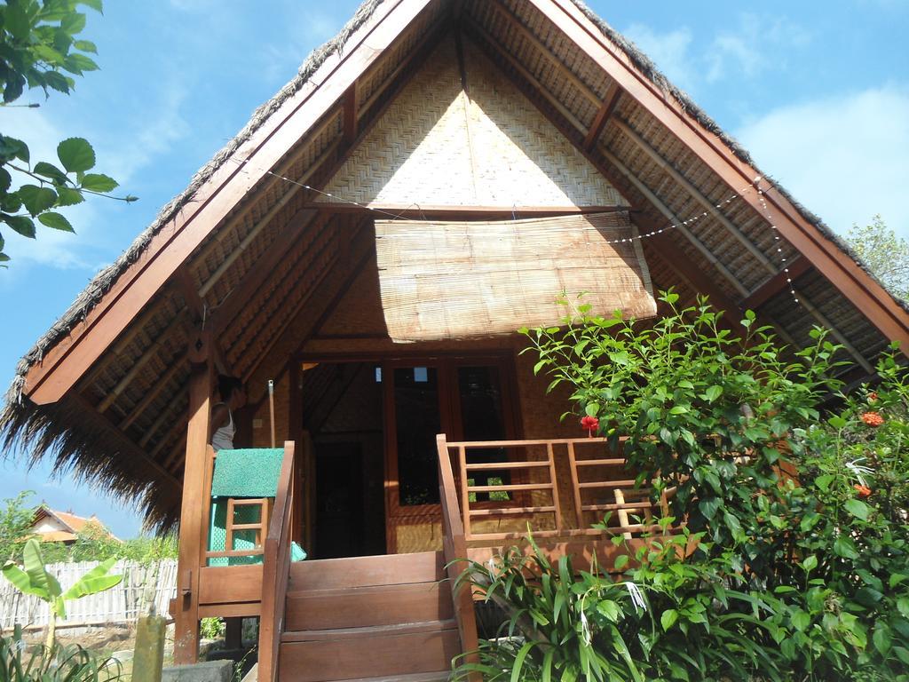 Kalinka Inn Gili Meno Exterior foto