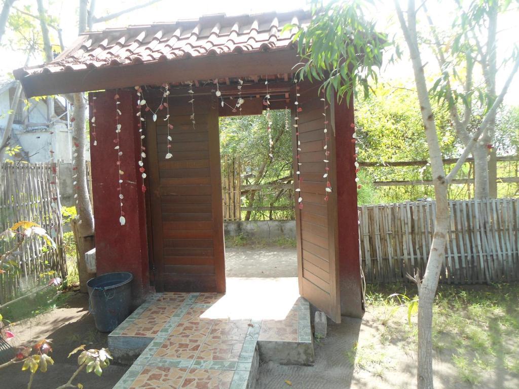 Kalinka Inn Gili Meno Exterior foto