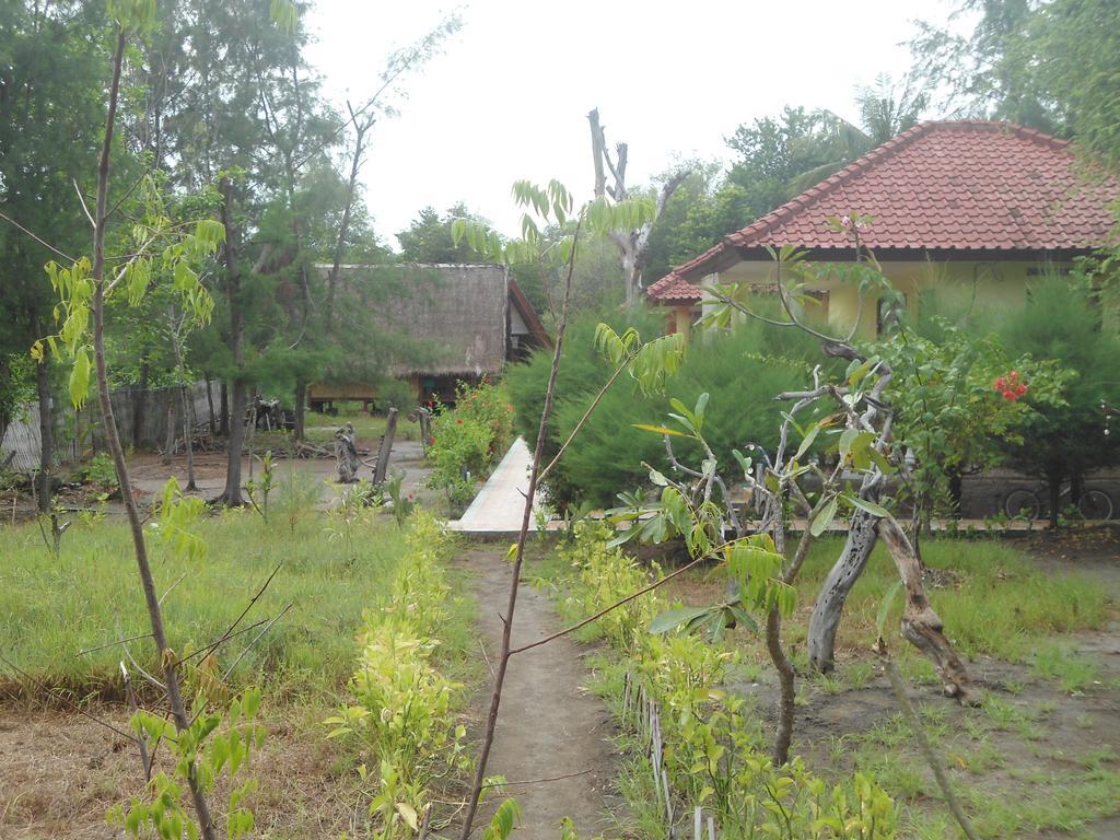Kalinka Inn Gili Meno Exterior foto