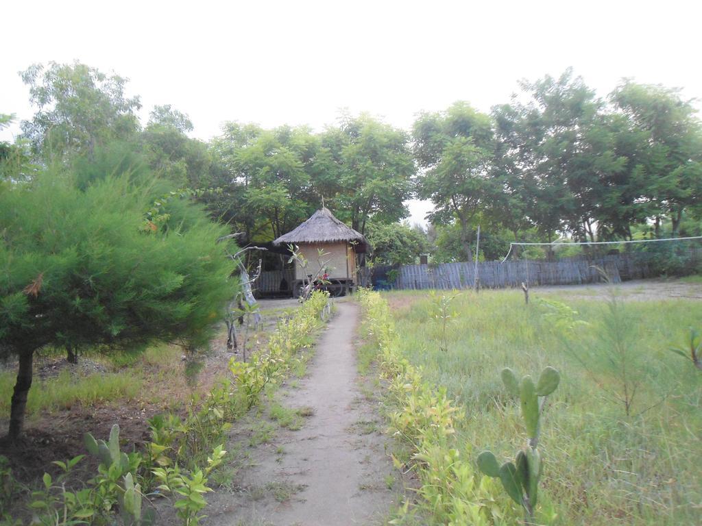 Kalinka Inn Gili Meno Exterior foto